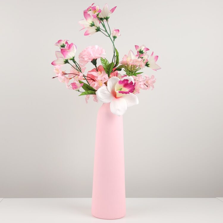 Zijden boeket in roze vaas