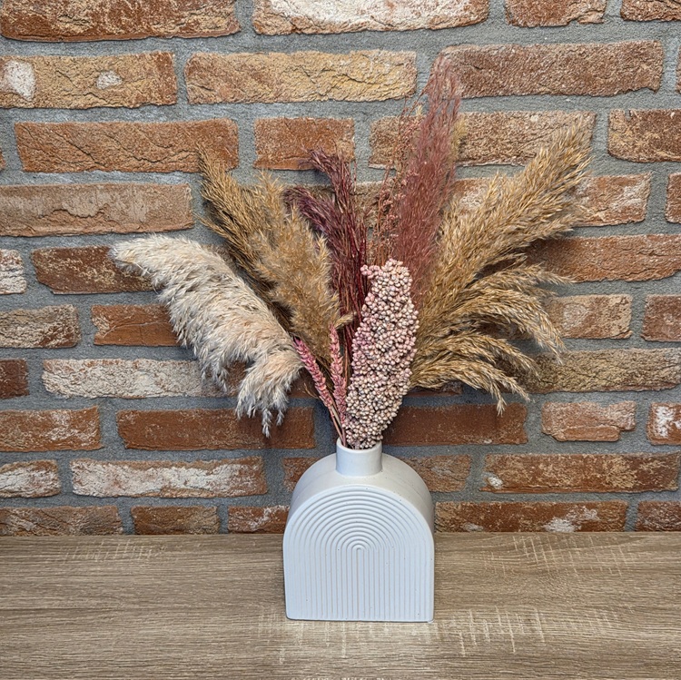 Droogboeketje Roze/Naturel in witte vaas