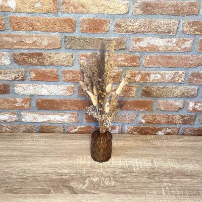 Droogboeketje in bruin vaasje